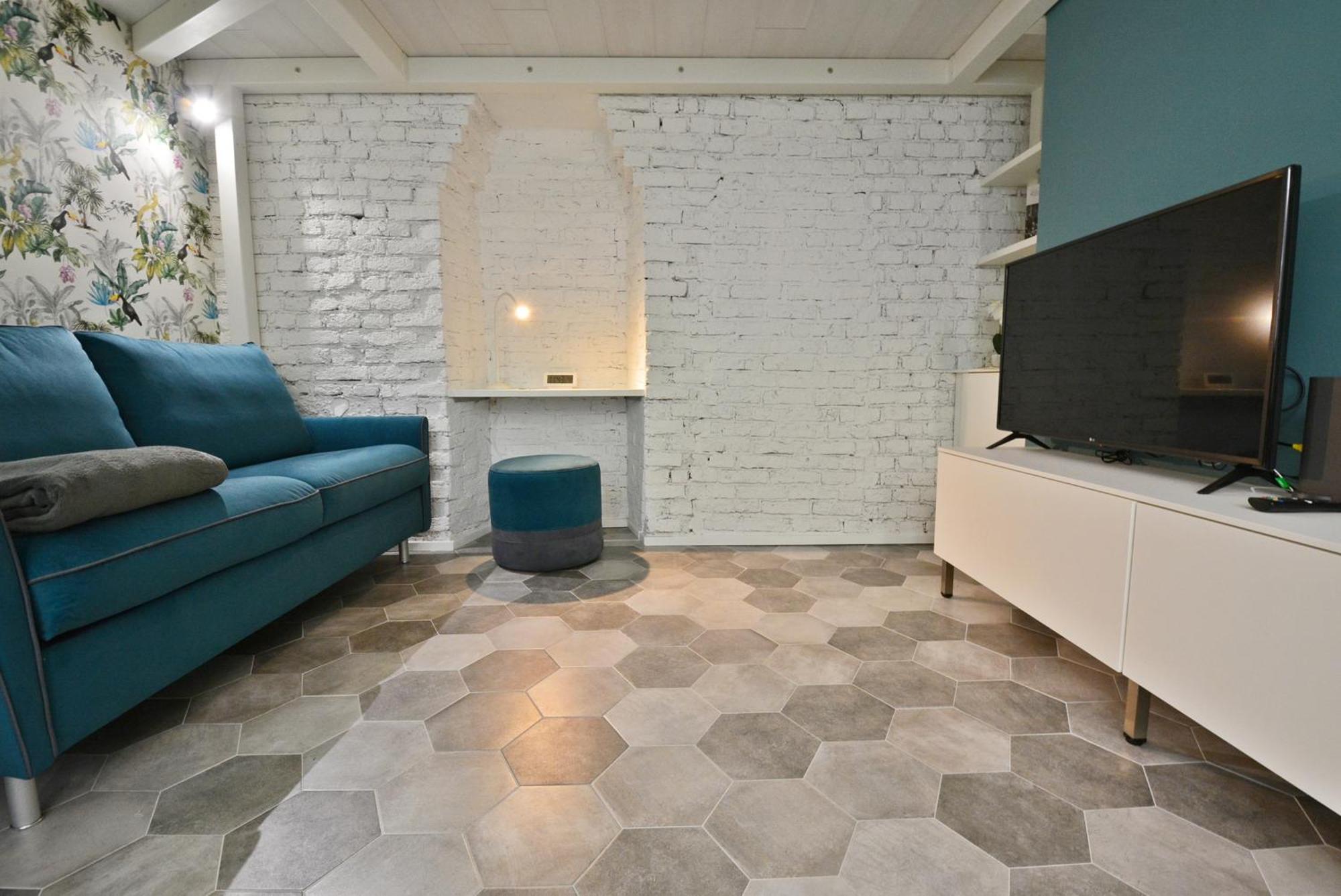 Lombardini 1 * Milan